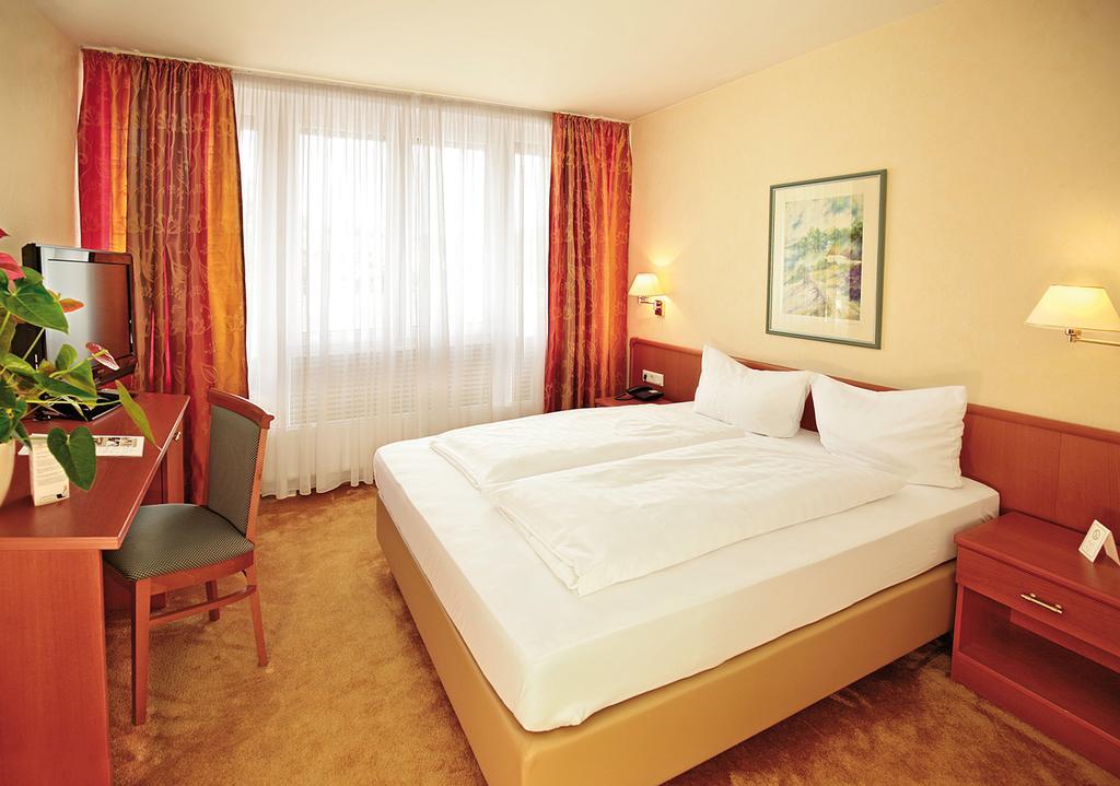 Landhotel Goldener Acker Morsbach  Экстерьер фото